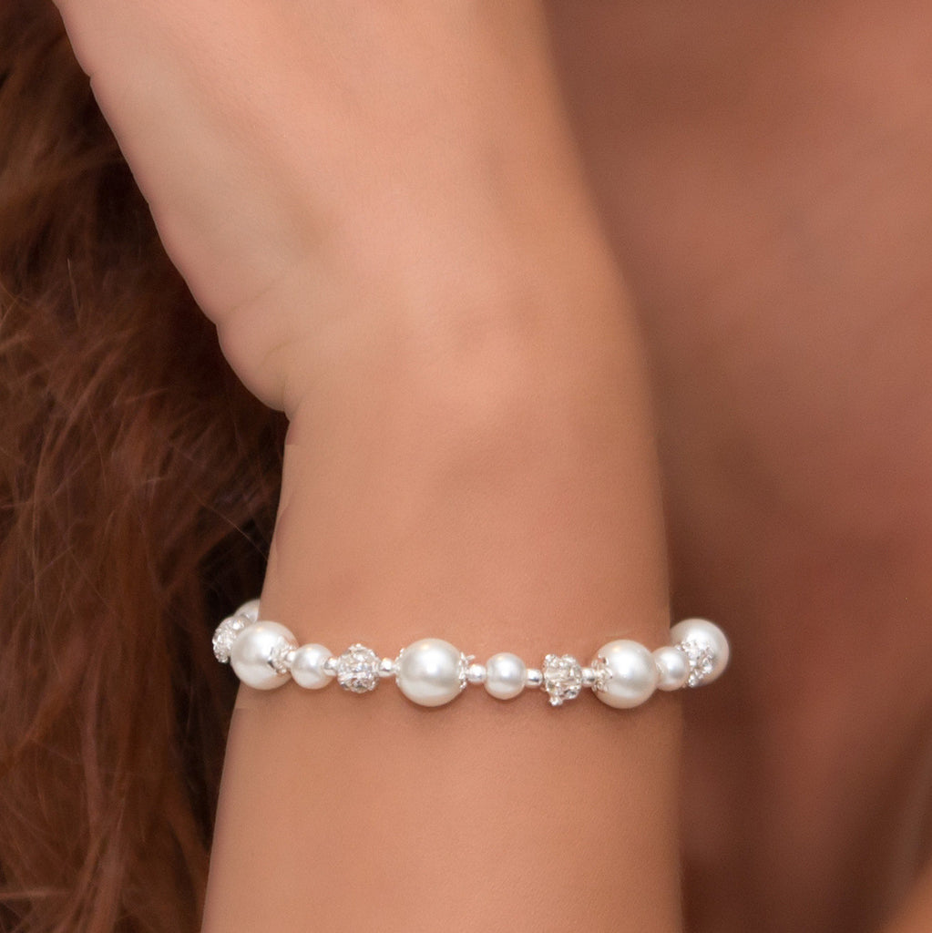 Ivory or White Pearl Bridesmaid Bracelet, Bridesmaid Gift,Bridesmaid Jewelry