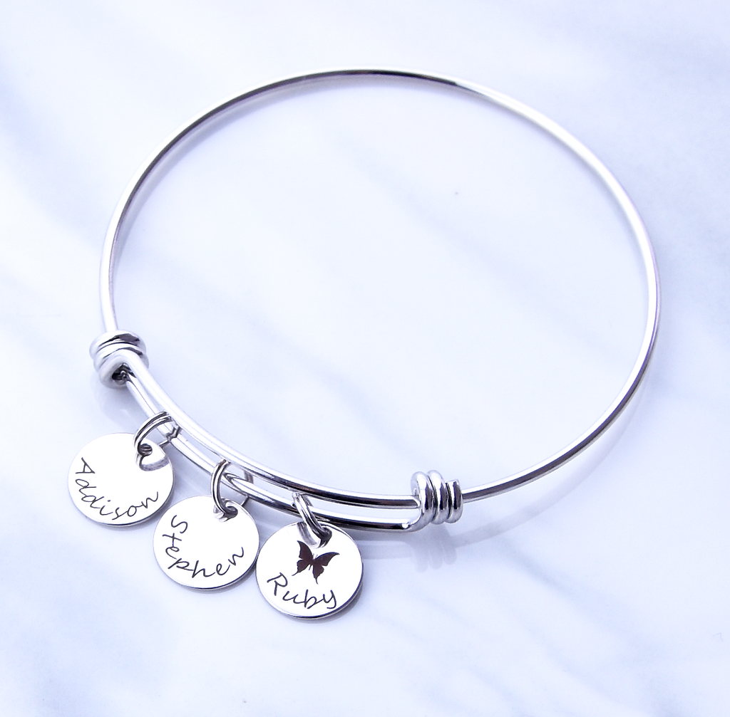<transcy>Bracciale personalizzato con nomi di bambini, regalo personalizzato per la mamma, braccialetto della mamma, regalo della zia</transcy>