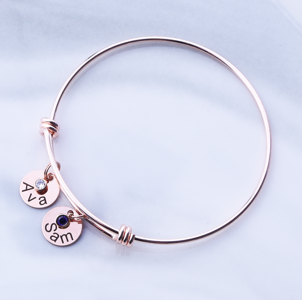 <transcy>Bracelet de pierre de naissance, bracelet de famille en or rose en argent, bracelet personnalisé avec noms d&#39;enfants</transcy>
