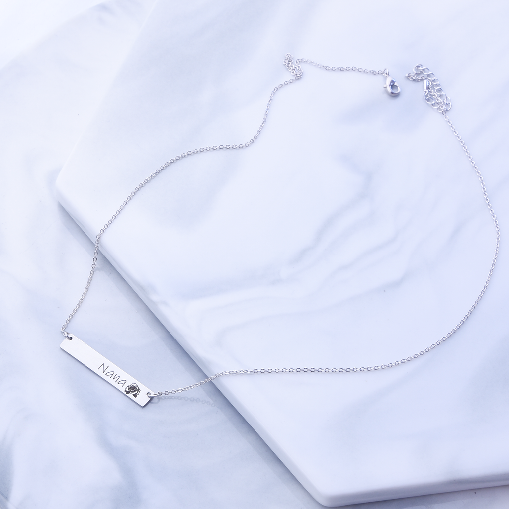 <transcy>Grand-mère tante marraine cadeau nom personnalisé collier</transcy>