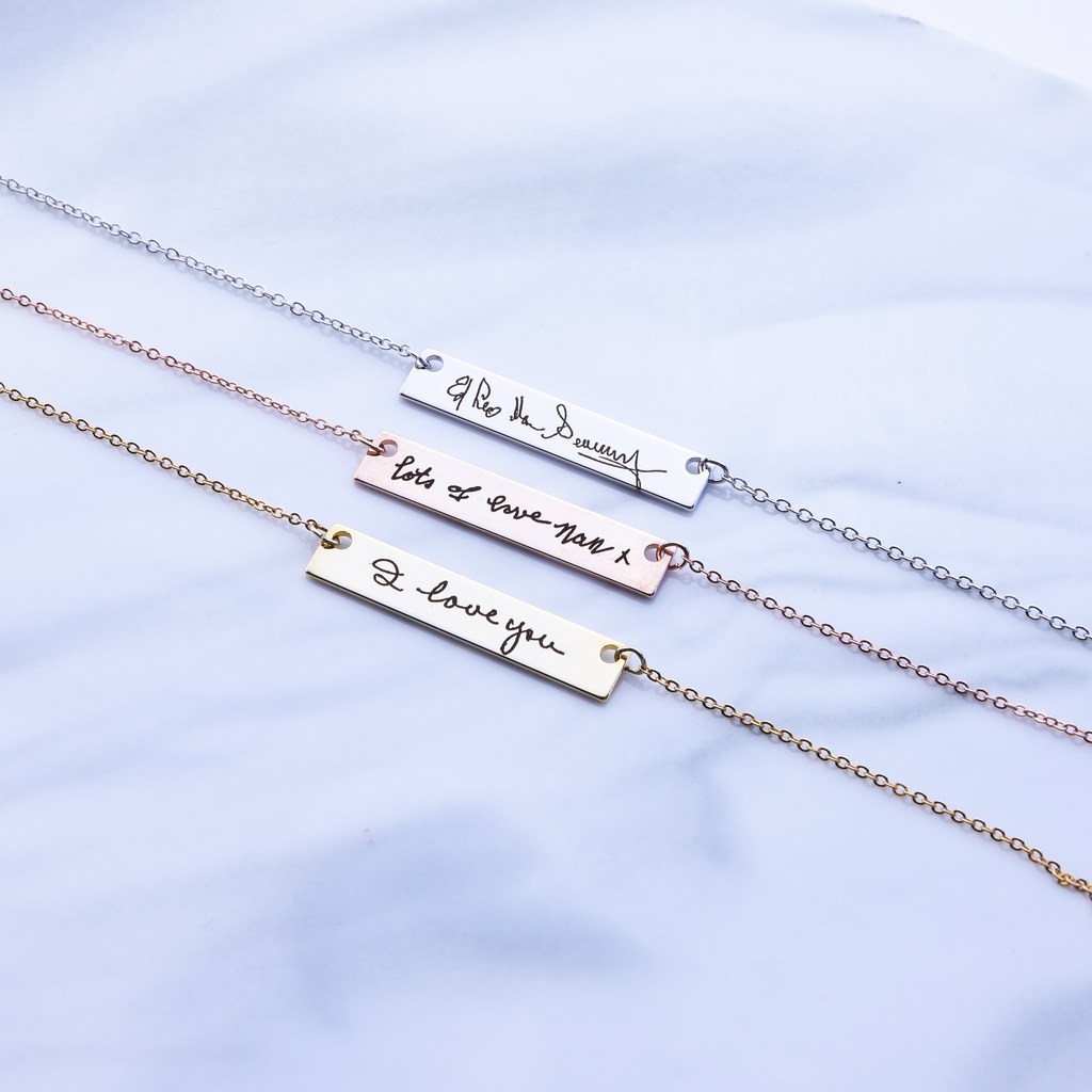 <transcy>Collier d&#39;écriture réelle Bijoux d&#39;écriture manuscrite personnalisés Cadeaux uniques pour collier Signature d&#39;amis</transcy>