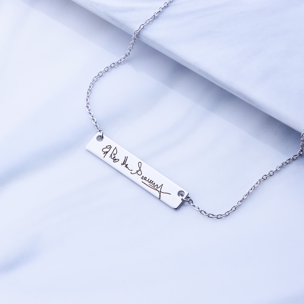 <transcy>Collier d&#39;écriture réelle Bijoux d&#39;écriture manuscrite personnalisés Cadeaux uniques pour collier Signature d&#39;amis</transcy>