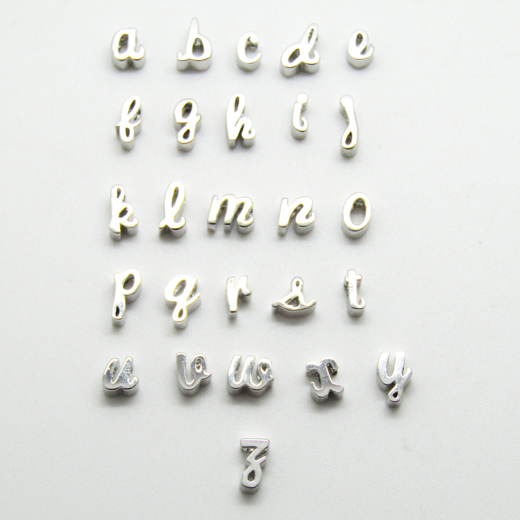 <transcy>Bracelet double initiale et esperluette cursive minuscule</transcy>
