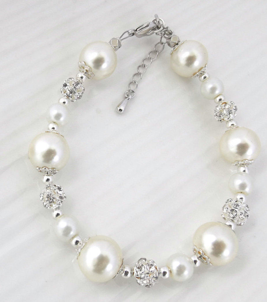 Ivory or White Pearl Bridesmaid Bracelet, Bridesmaid Gift,Bridesmaid Jewelry