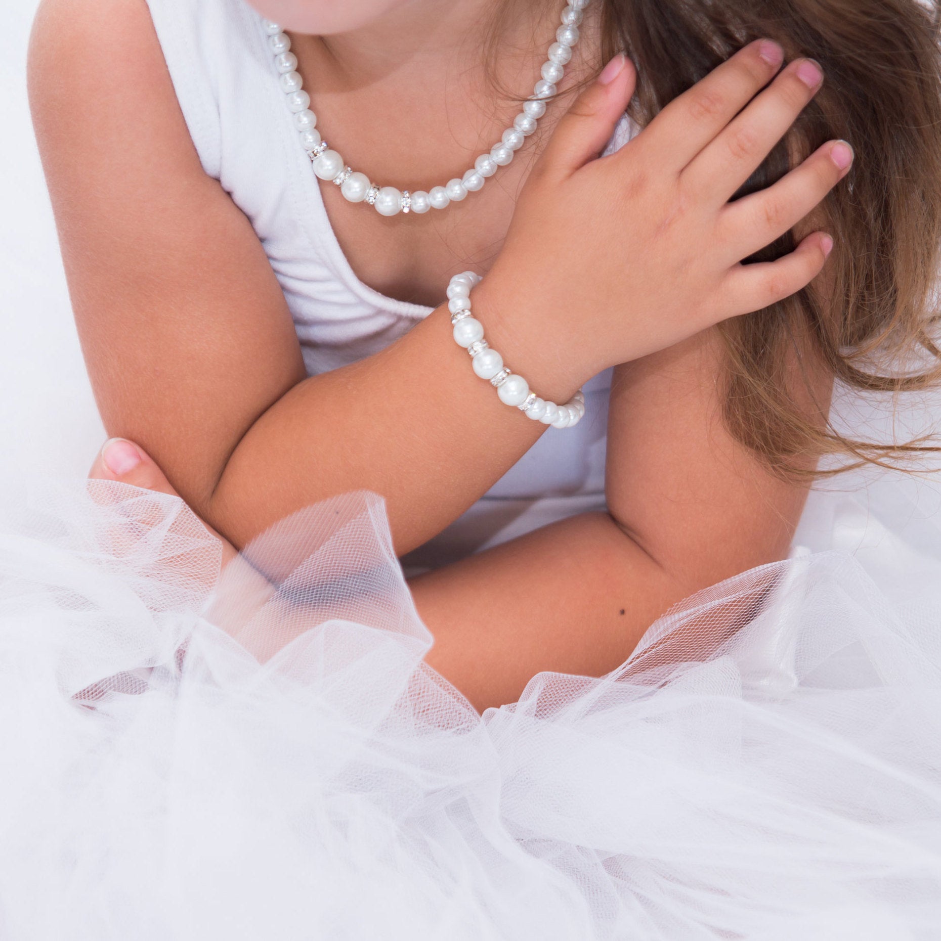 Flower Girl Gift Pearl Jewelry Necklace and Bracelet Set Flower Girl J –  Gemnotic